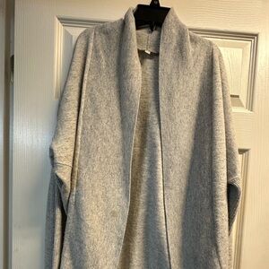 Women’s xxs tan Athleta sweater